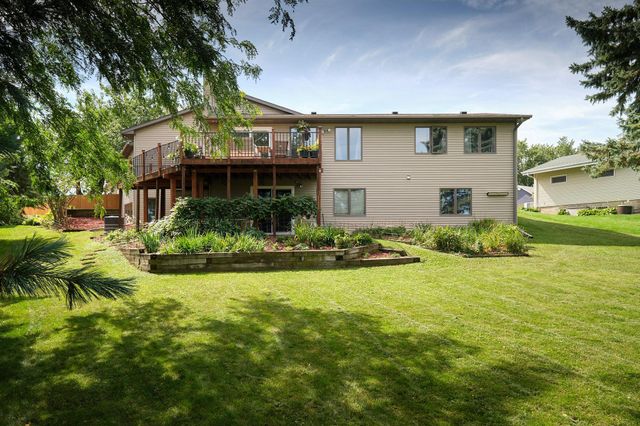 2612 28th Avenue NW, Rochester, MN 55901