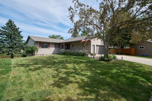 2612 28th Avenue NW, Rochester, MN 55901