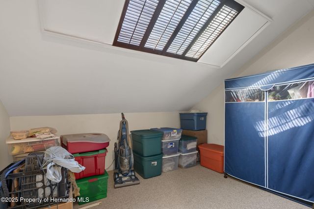 8725 Quail Run Drive, Wesley Chapel, FL 33544