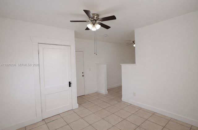 1563 SW 2nd St 8, Miami, FL 33135