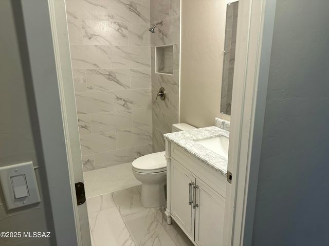 645 W Mabel Street, Tucson, AZ 85705