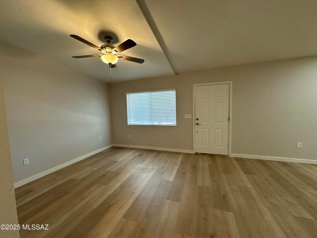 645 W Mabel Street, Tucson, AZ 85705