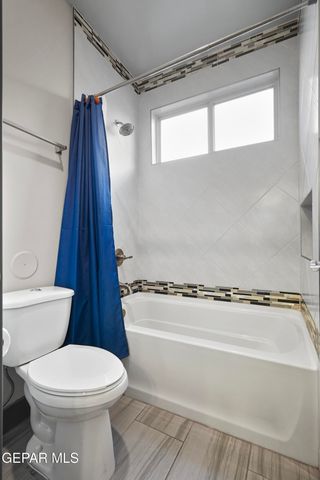 7379 MULE TEAM Drive, El Paso, TX 79911