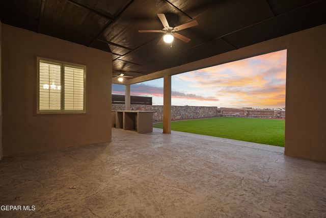 7379 MULE TEAM Drive, El Paso, TX 79911