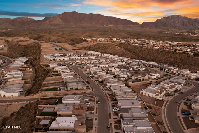 7379 MULE TEAM Drive, El Paso, TX 79911