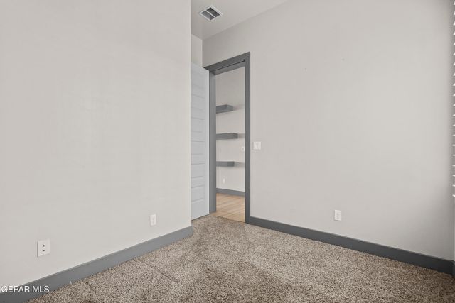 7379 MULE TEAM Drive, El Paso, TX 79911