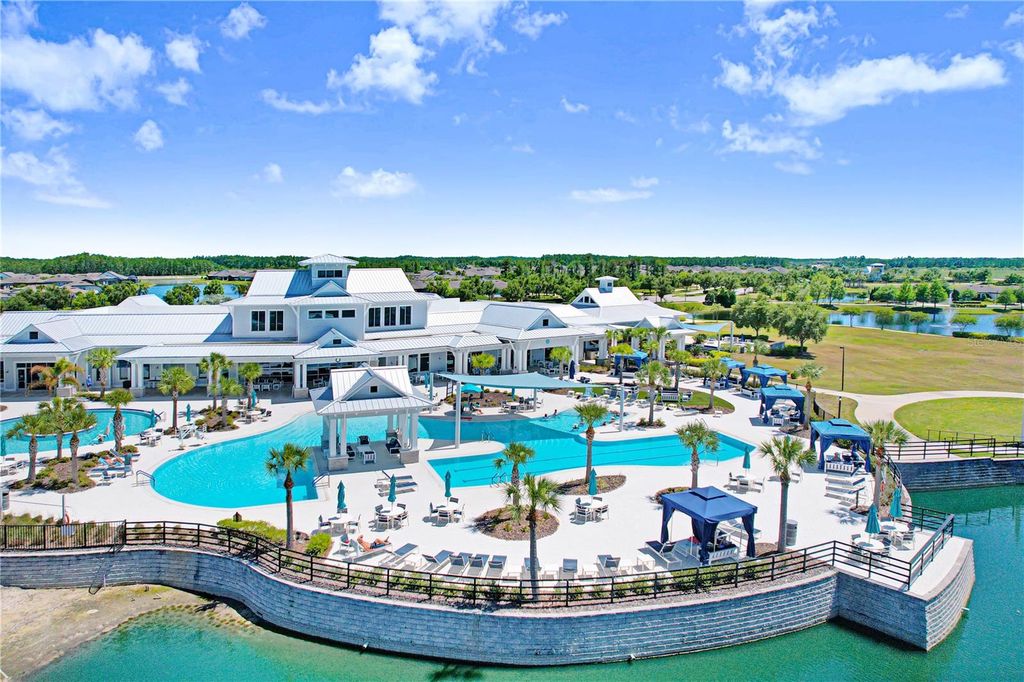 Image 34 of property listing at 19557 SHIP WHEEL WAY, Land O Lakes, FL 34638