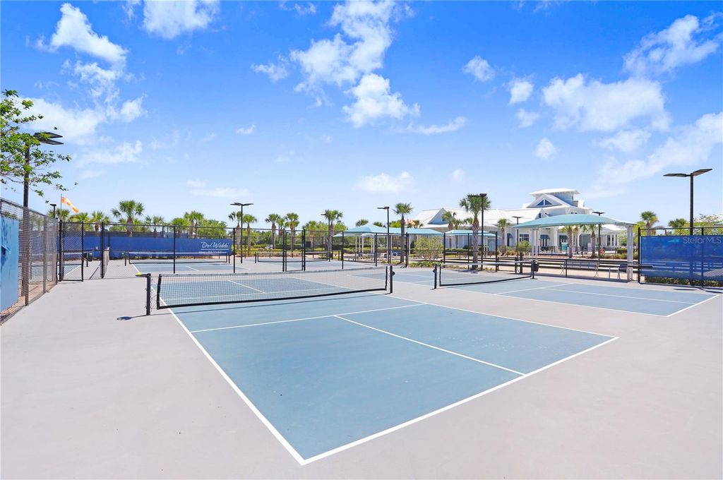 Image 38 of property listing at 19557 SHIP WHEEL WAY, Land O Lakes, FL 34638