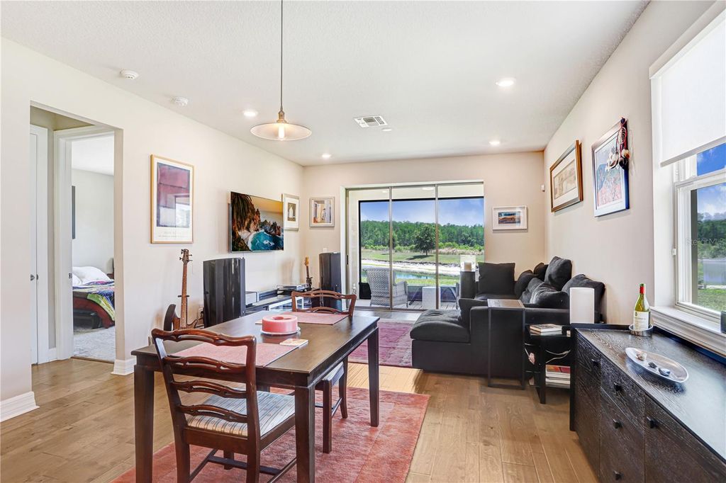 Image 8 of property listing at 19557 SHIP WHEEL WAY, Land O Lakes, FL 34638