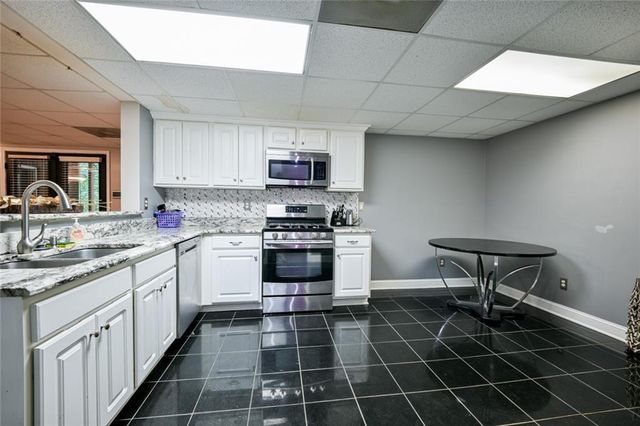 12426 Edgewater Drive, Hampton, GA 30228