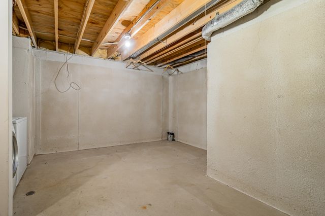 50147 Harding Street, Canton Twp, MI 48188