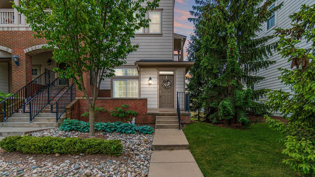 50147 Harding Street, Canton Twp, MI 48188