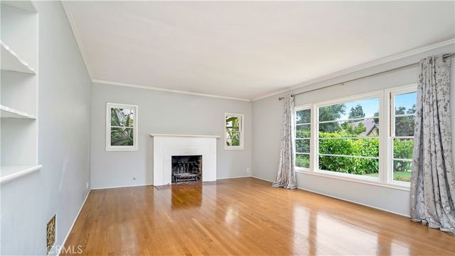 2118 Greenleaf Street, Santa Ana, CA 92706