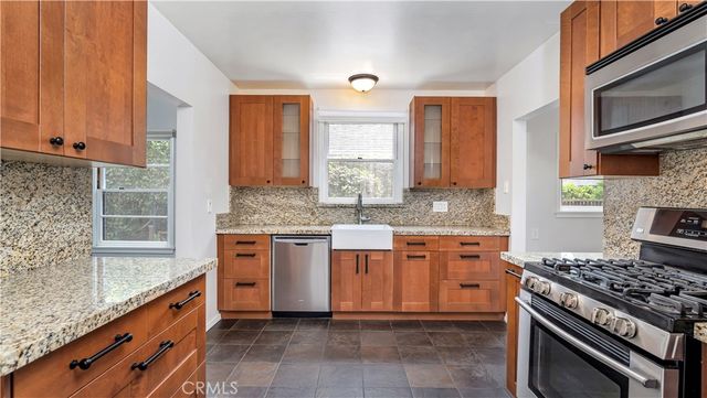 2118 Greenleaf Street, Santa Ana, CA 92706