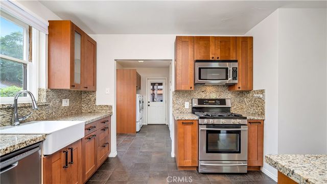 2118 Greenleaf Street, Santa Ana, CA 92706