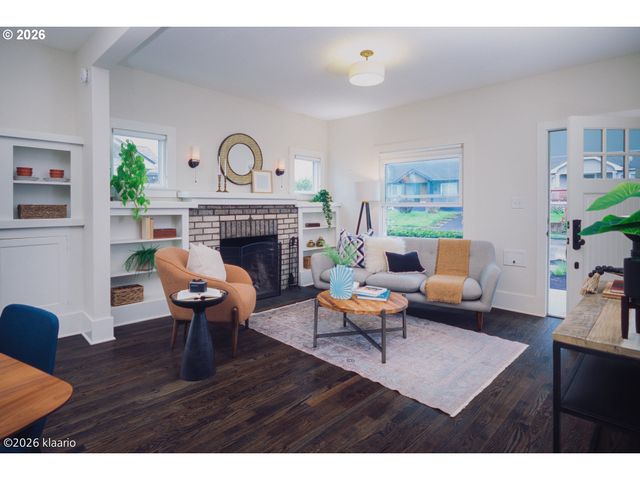 1253 N Baldwin St, Portland, OR 97217