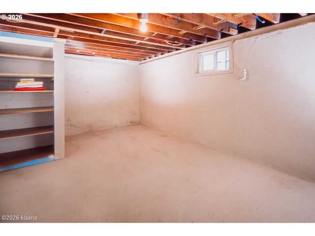 1253 N Baldwin St, Portland, OR 97217