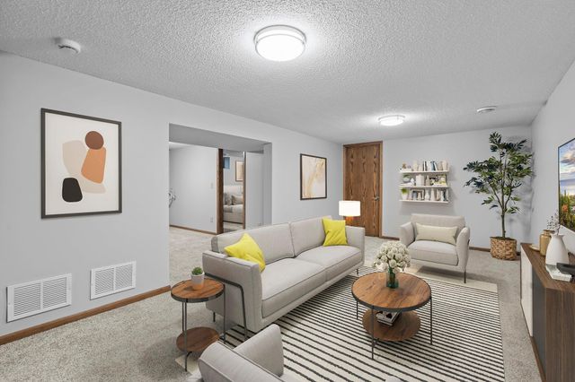 4505 Colorado Street SE, Prior Lake, MN 55372