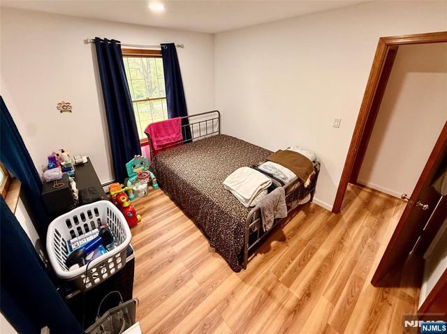 154 Cork Hill, Franklin, NJ 07416