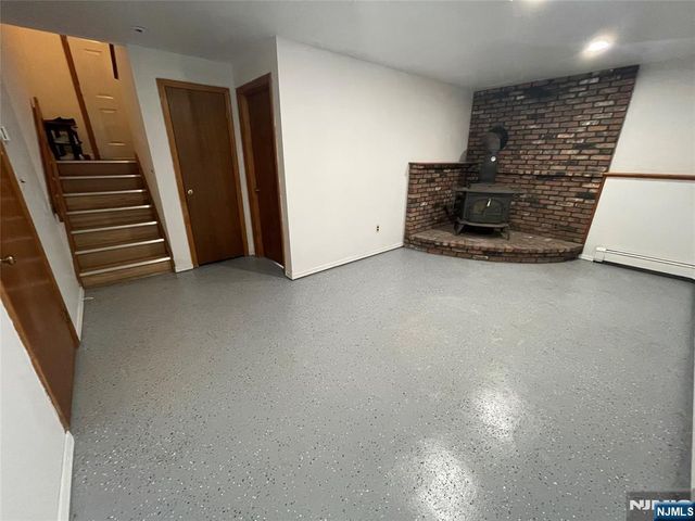 154 Cork Hill, Franklin, NJ 07416