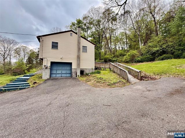 154 Cork Hill, Franklin, NJ 07416