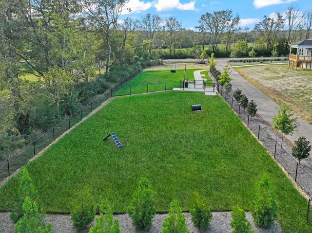 2559 Peaceful Valley Drive, Columbia, TN 38401