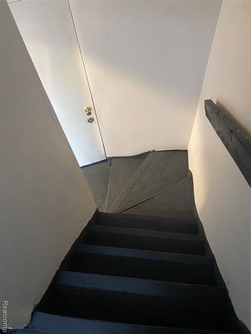 10053 Quincy Street, Detroit, MI 48204