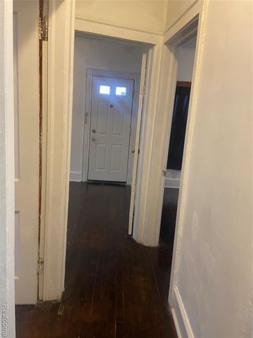 10053 Quincy Street, Detroit, MI 48204