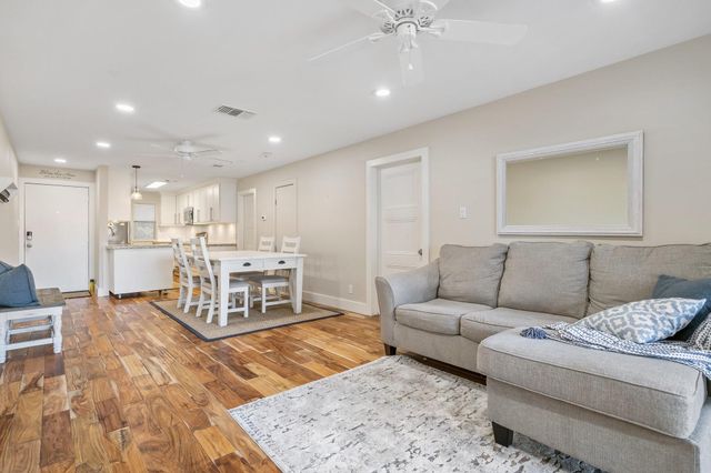 3900 Aspen Drive A105, Montgomery, TX 77356