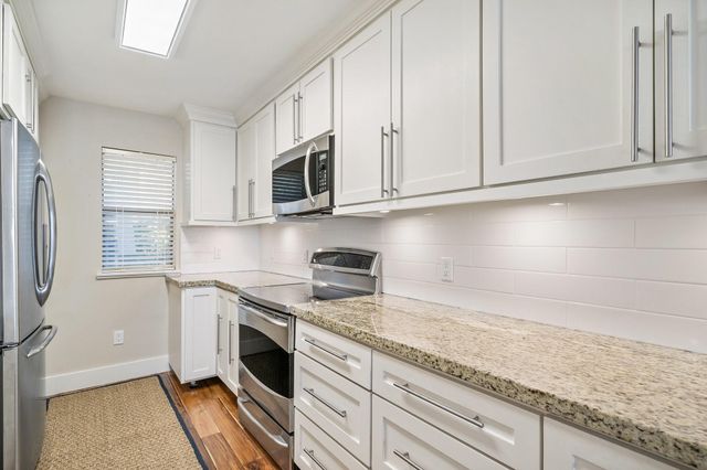 3900 Aspen Drive A105, Montgomery, TX 77356