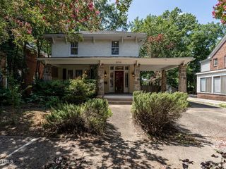2715 Vanderbilt Avenue, Raleigh, NC 27607