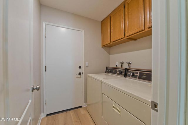 65 Iron Ridge Lane, Simi Valley, CA 93065