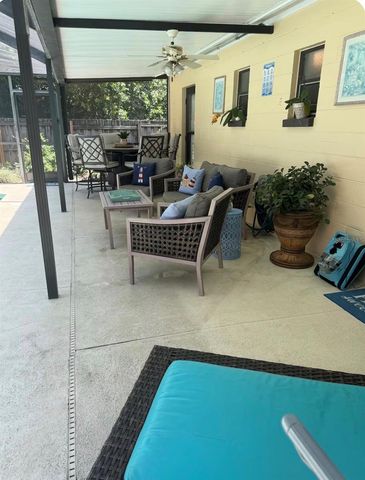 7316 WILLOW PARK DRIVE, Tampa, FL 33637