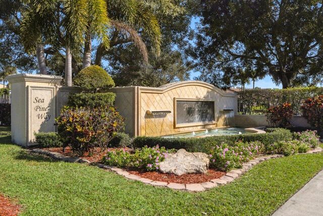 618 Sea Pine Way A2, Greenacres, FL 33415