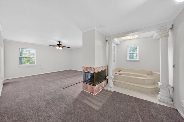 928 E Bear Creek Road, Glenn Heights, TX 75154