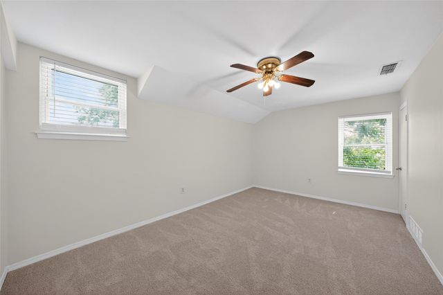 928 E Bear Creek Road, Glenn Heights, TX 75154