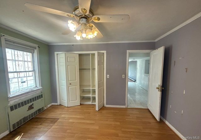 41 Avalon Road, Hewlett, NY 11557