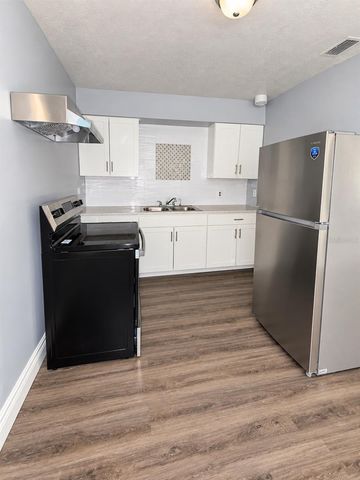 1804 RILEY AVENUE, Orlando, FL 32805