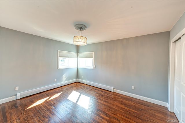 2002 City Avenue, Merrick, NY 11566