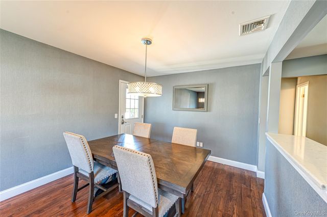 2002 City Avenue, Merrick, NY 11566