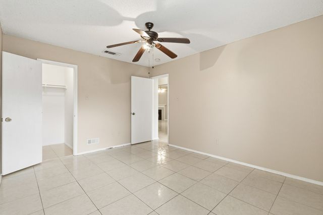 6720 Elk Trail, Arlington, TX 76002