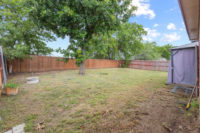 6720 Elk Trail, Arlington, TX 76002