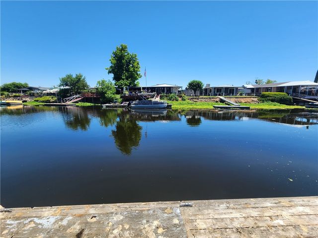 1800 South Main St. 23, Lakeport, CA 95453