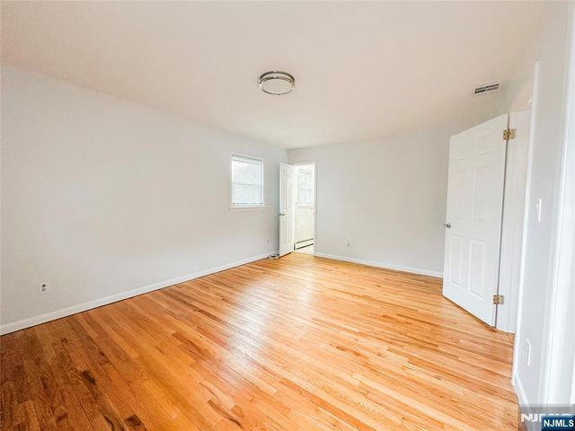 217 Rockland Avenue, Norwood, NJ 07648