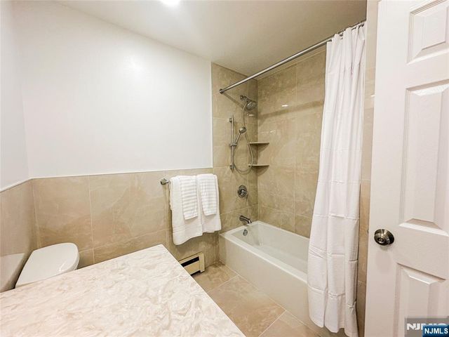 217 Rockland Avenue, Norwood, NJ 07648