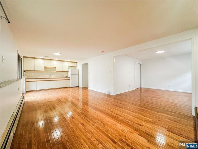 217 Rockland Avenue, Norwood, NJ 07648