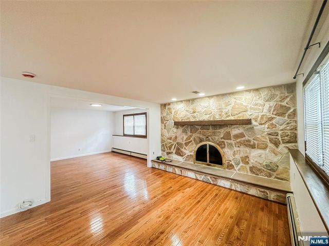 217 Rockland Avenue, Norwood, NJ 07648