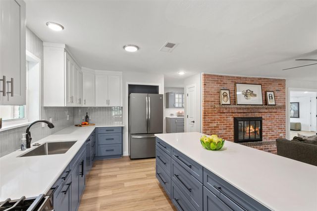 1308 Cardinal Hill CIR, Austin, TX 78758