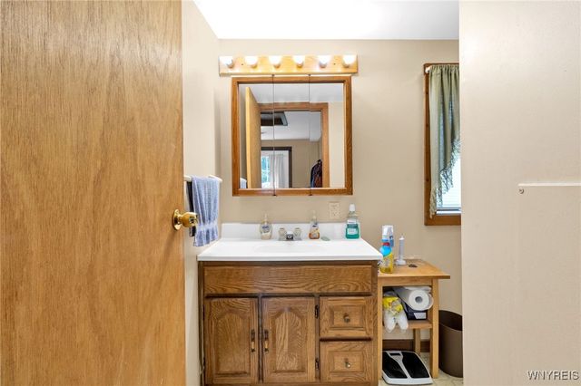 7599 State Road, Colden, NY 14033