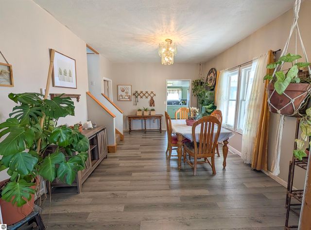 2372 N Merritt Road, Merritt, MI 49667